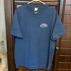 Simply Southern men’s large t-shirt